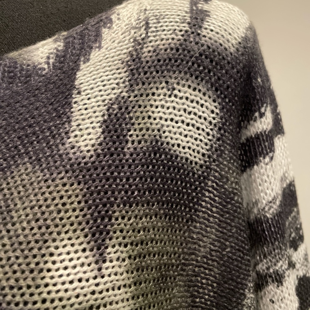 Fab’rik Knit Top Size M-L Open Weave Earthy Abstract Animal Print Relaxed Fit - Picture 2 of 8